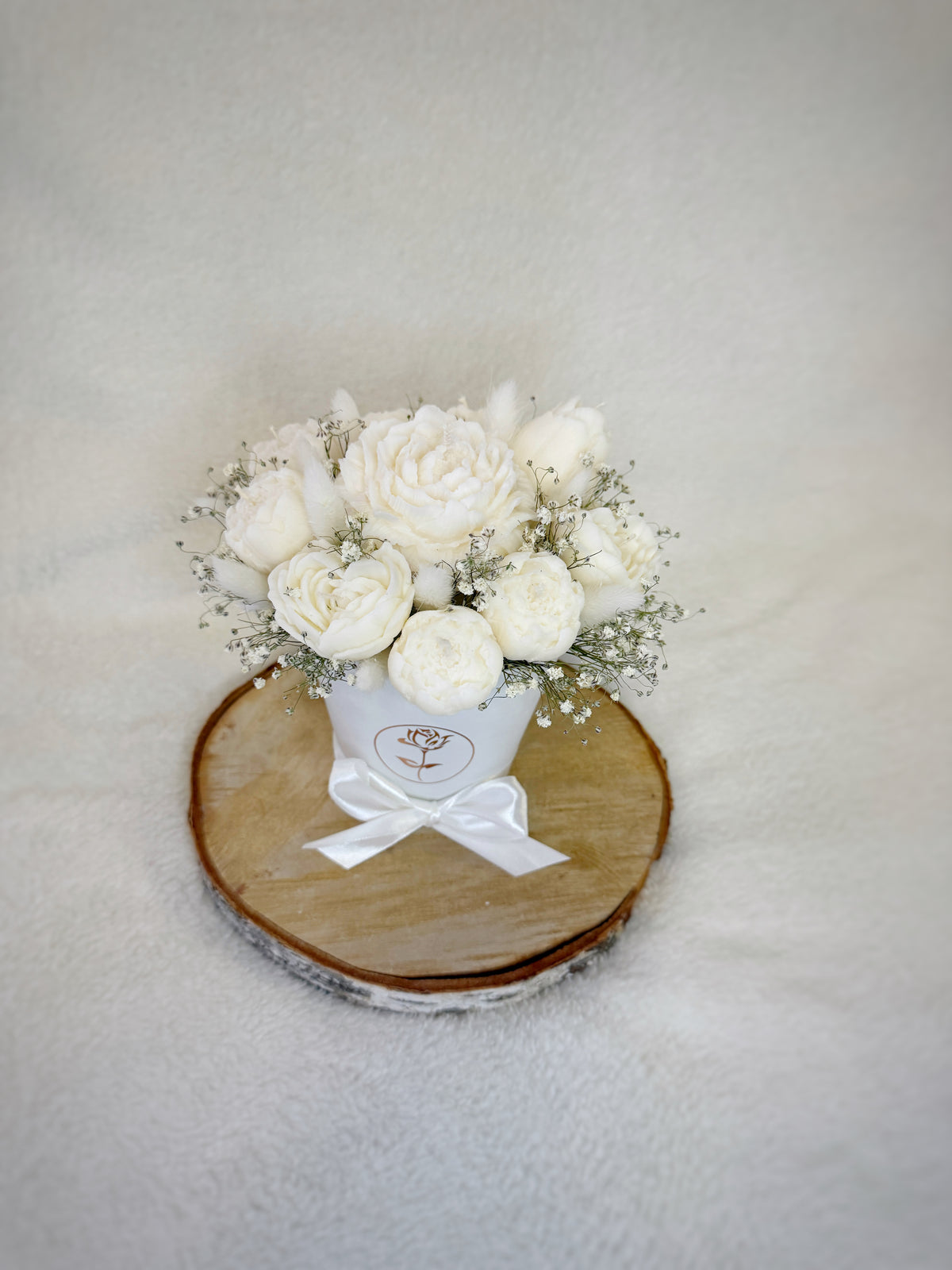 White Soy candle flower bouquet