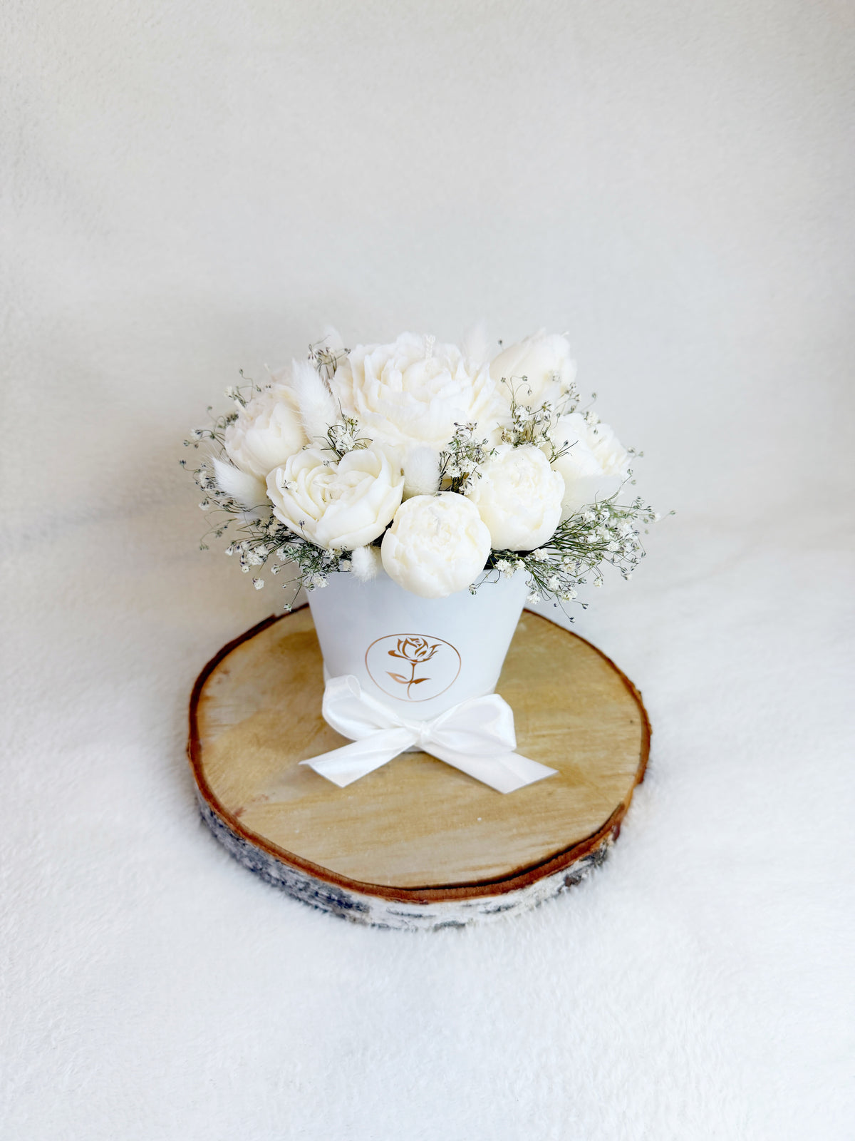 White Soy candle flower bouquet