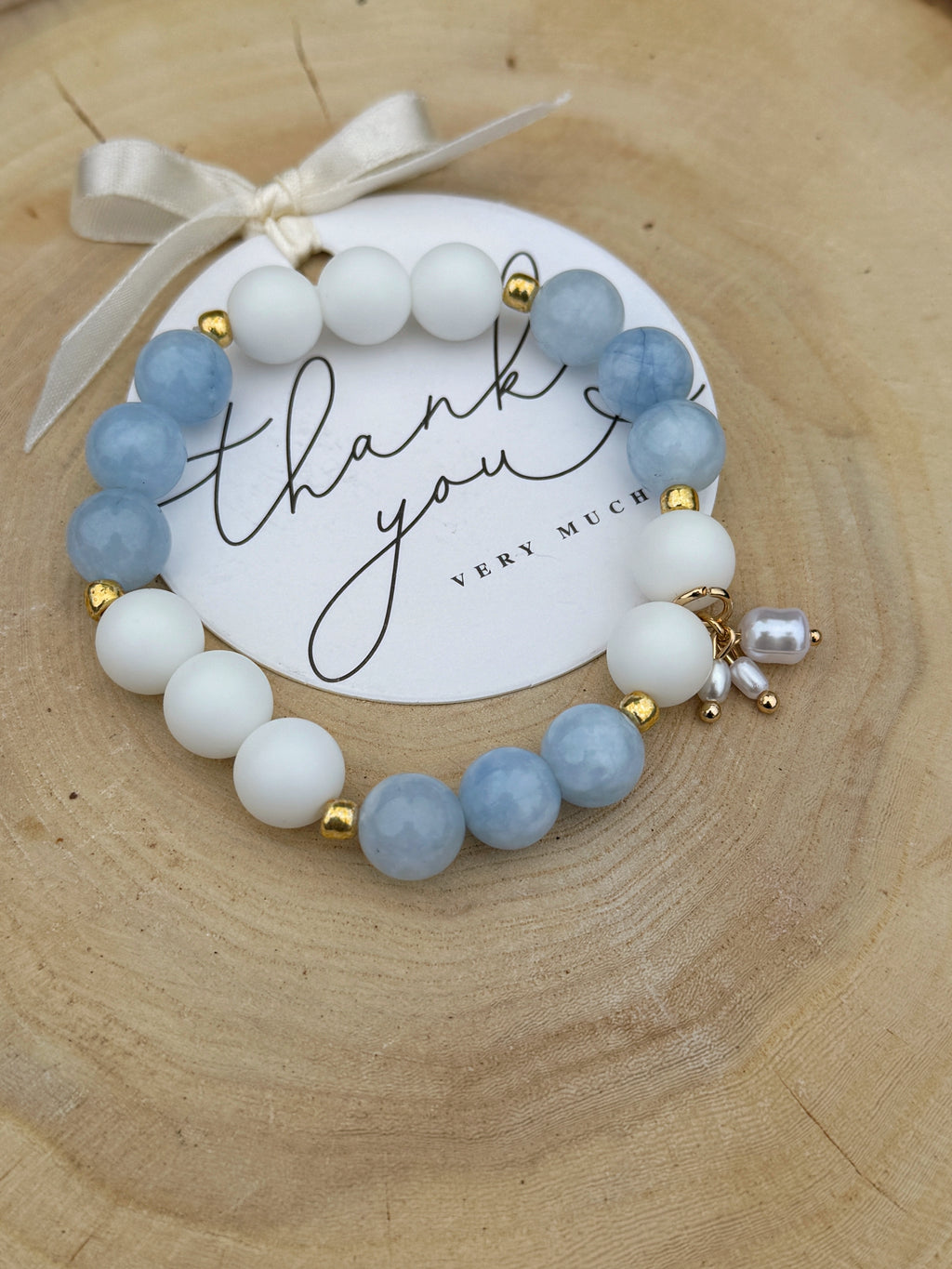 White Onyx / Aquamarine stones bracelet