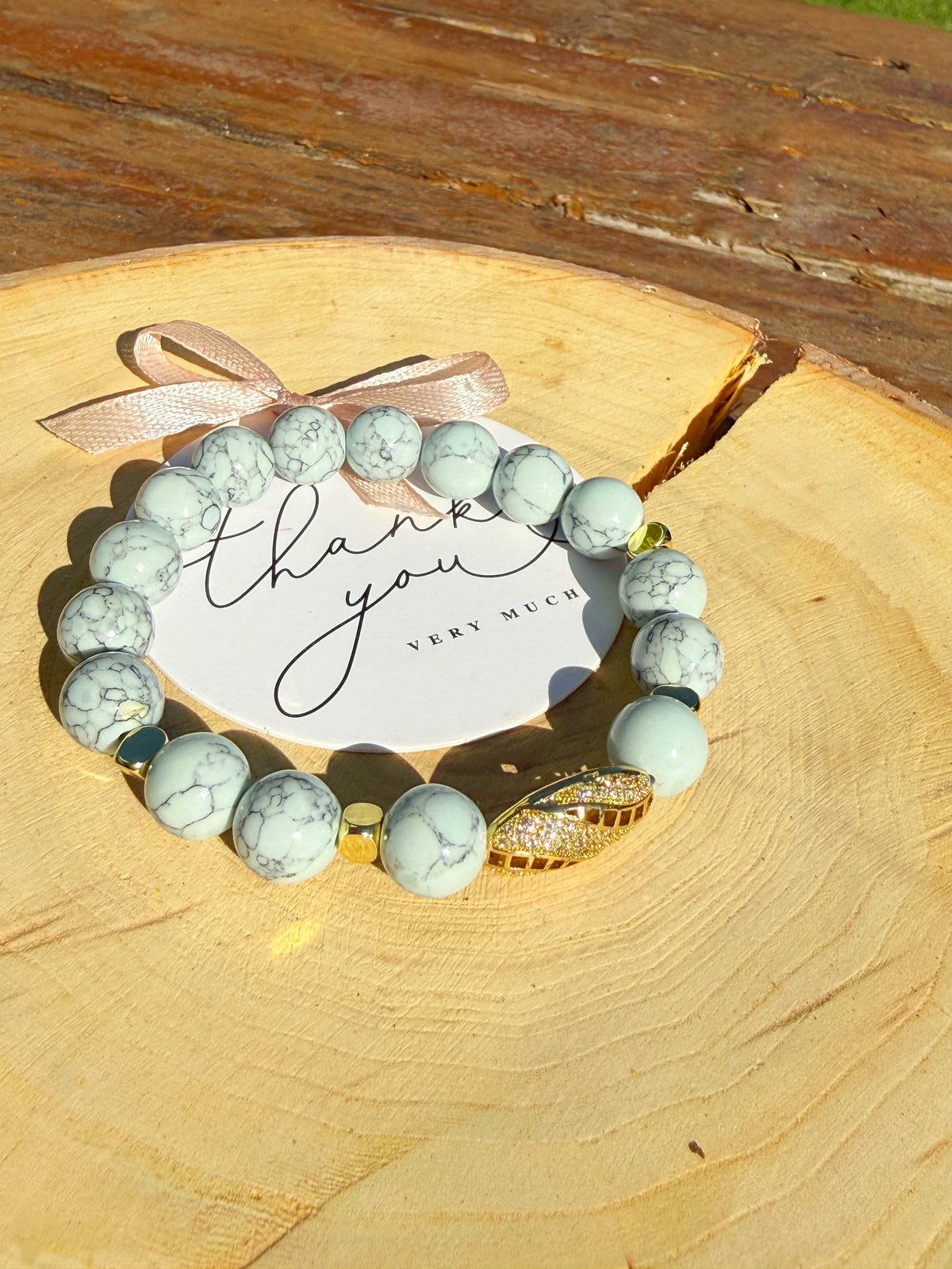 Howlite Bracelet with zirconium