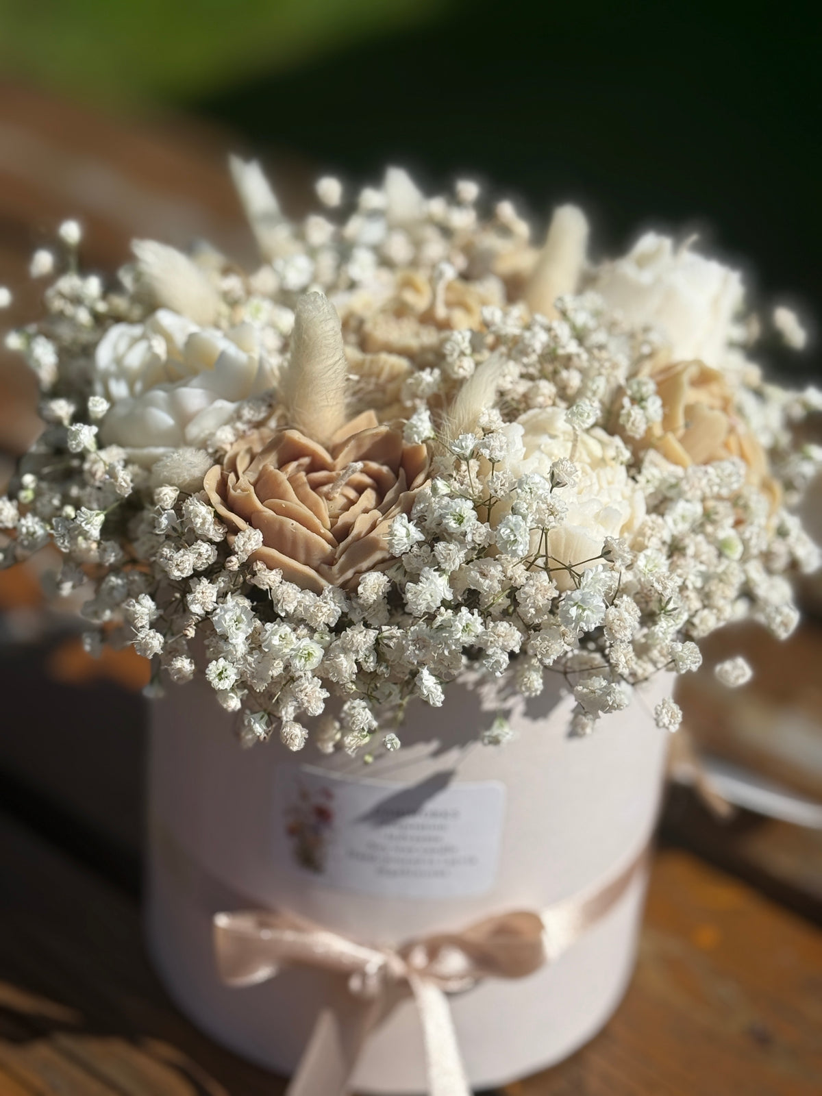 Beige Soy candle flower bouquet
