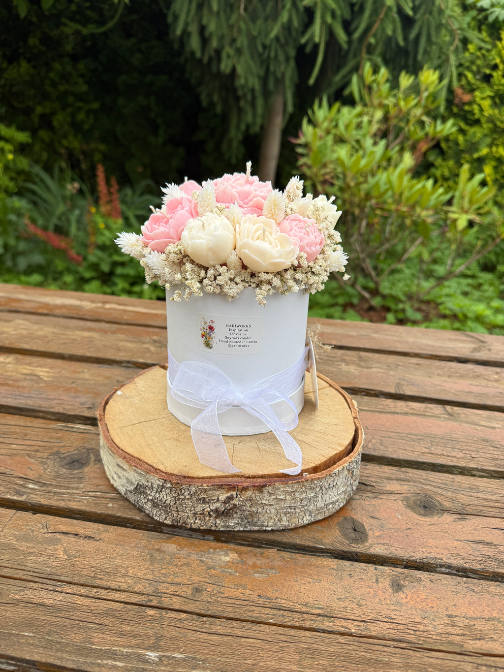 Light pink White Soy candle flower bouquet