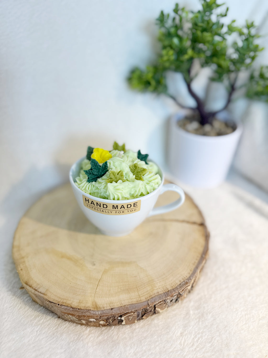 Soy Dessert Leaves candle