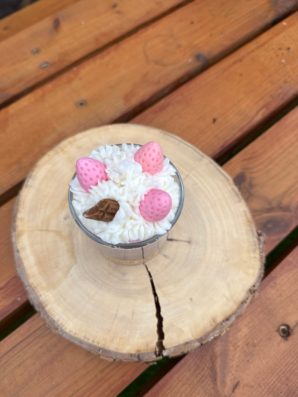 Soy Dessert Owl candle