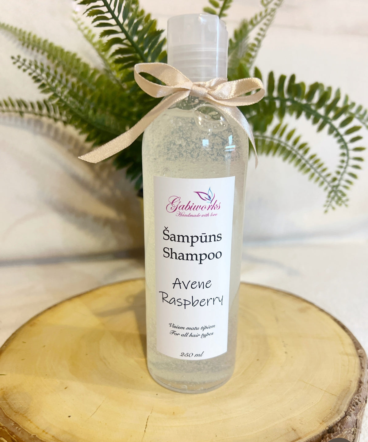 Natural Aloe Vera Shampoo with Rasberry