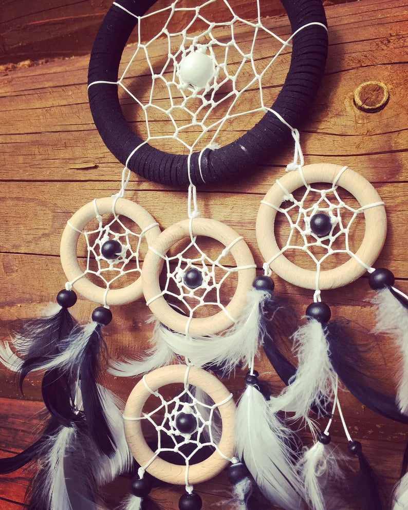 Black/White Dream Catcher
