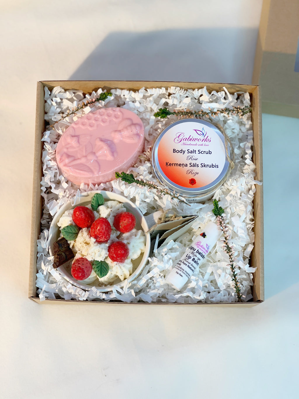 Gift Set – Candle, Soap, Scrub, Lip Balm